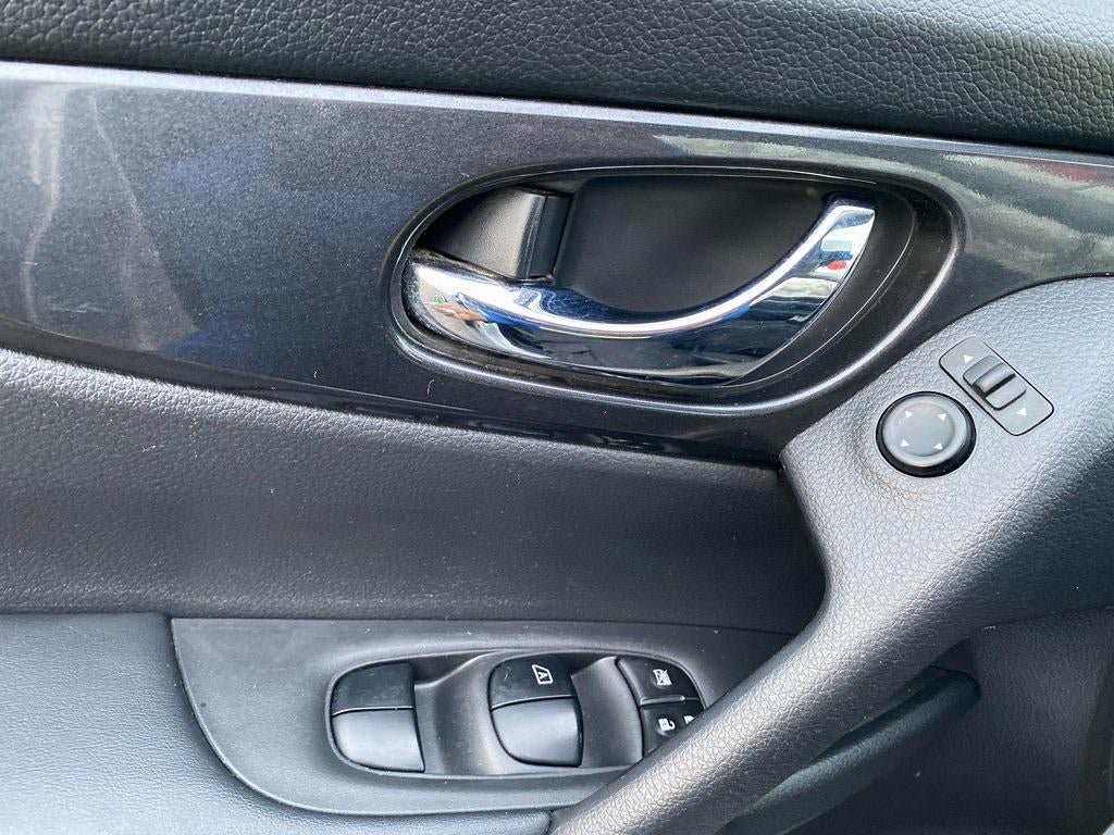 2020 Nissan Rogue S Intelligent AWD