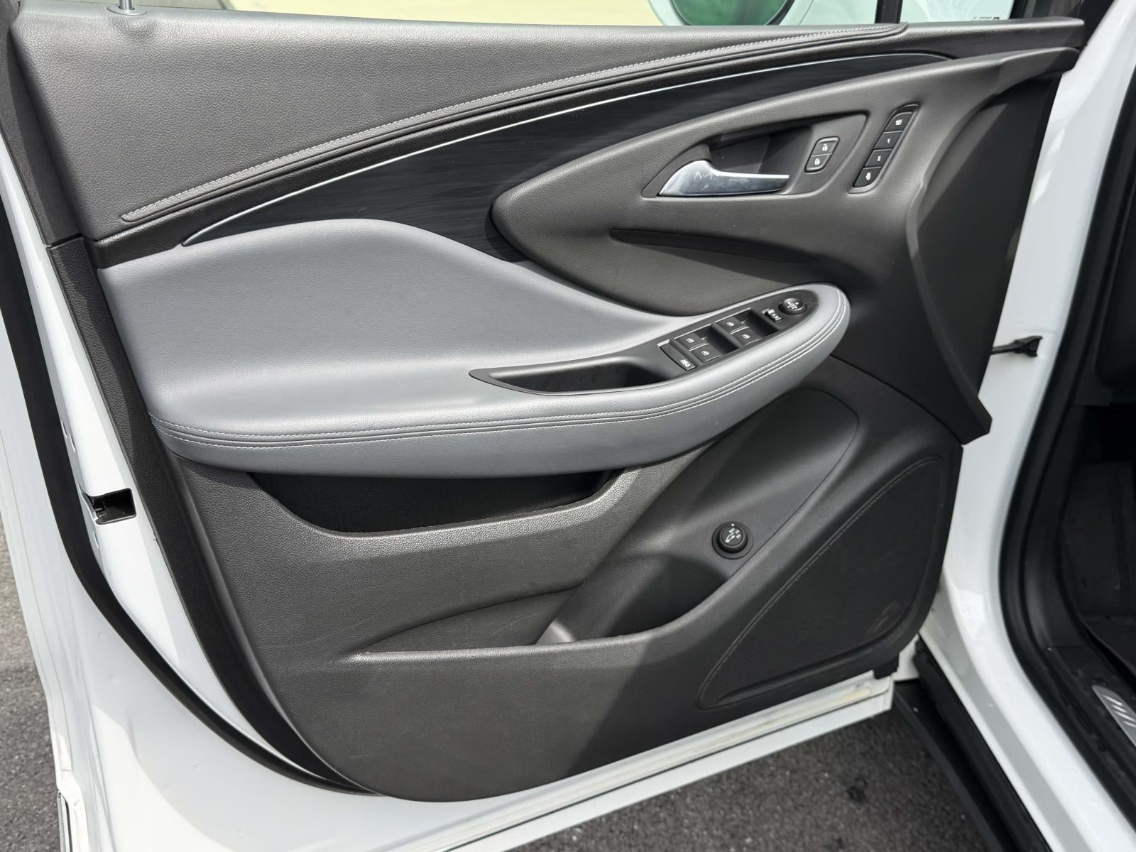 2020 Buick Envision AWD Essence