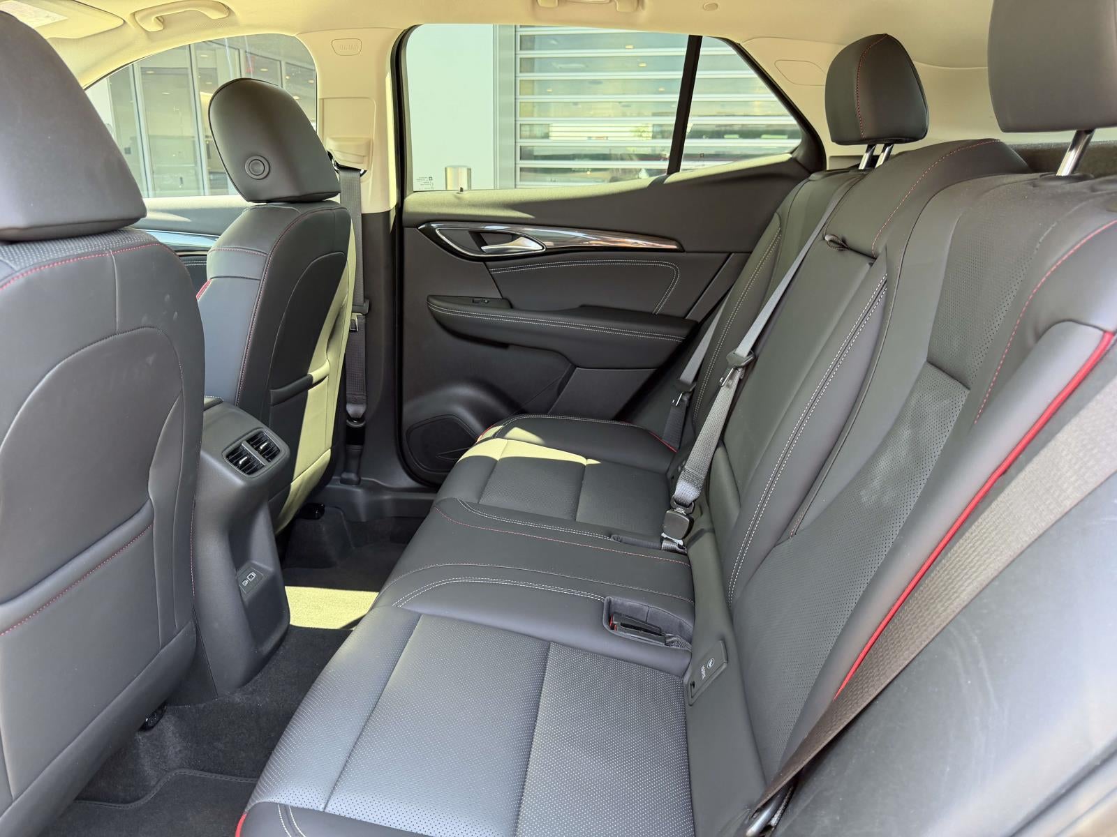 2023 Buick Envision Essence AWD