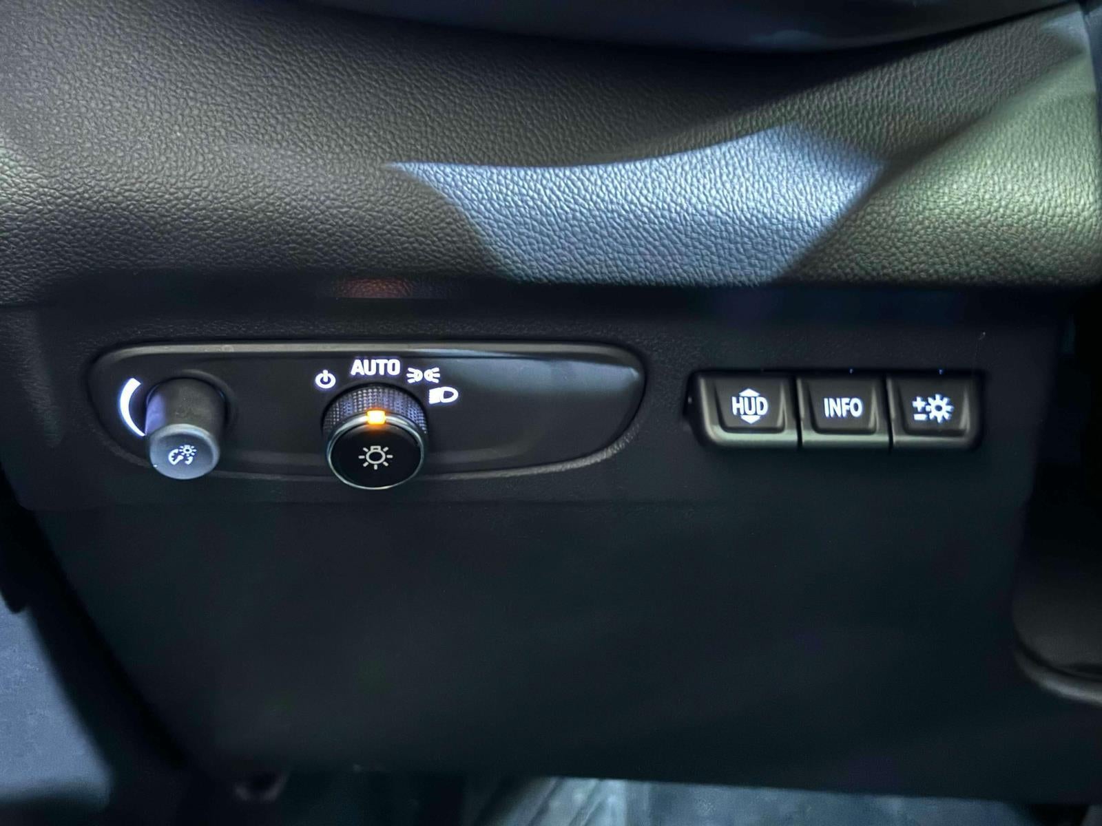 2023 Buick Envision Essence AWD