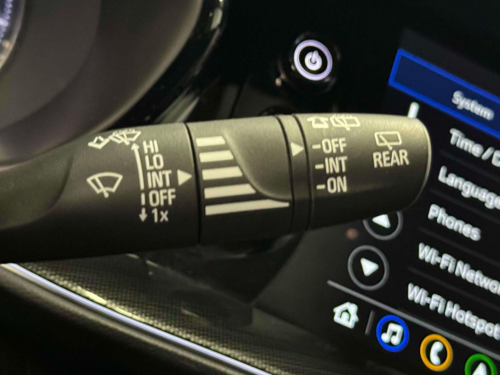 2023 Buick Envision Essence AWD