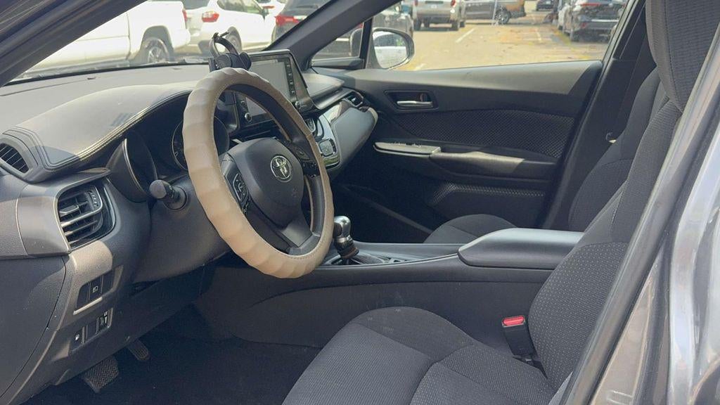 2019 Toyota C-HR LE