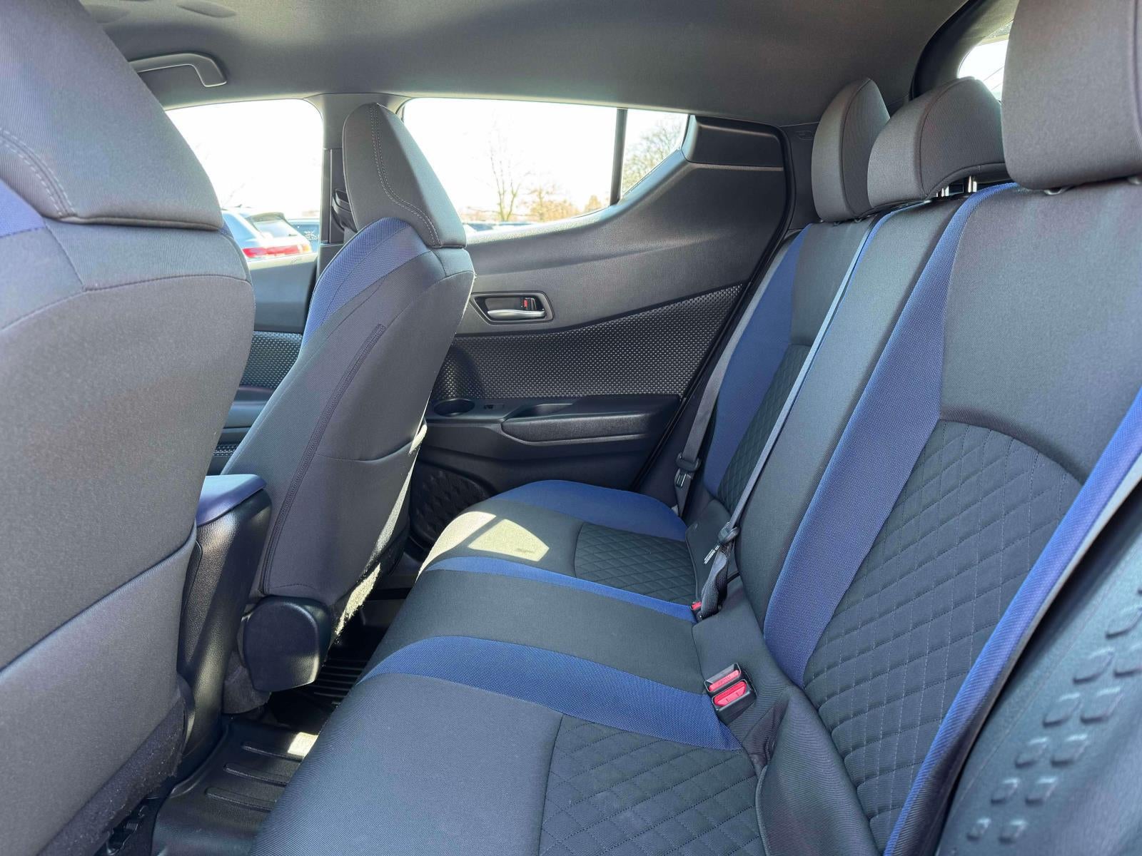 2021 Toyota C-HR XLE