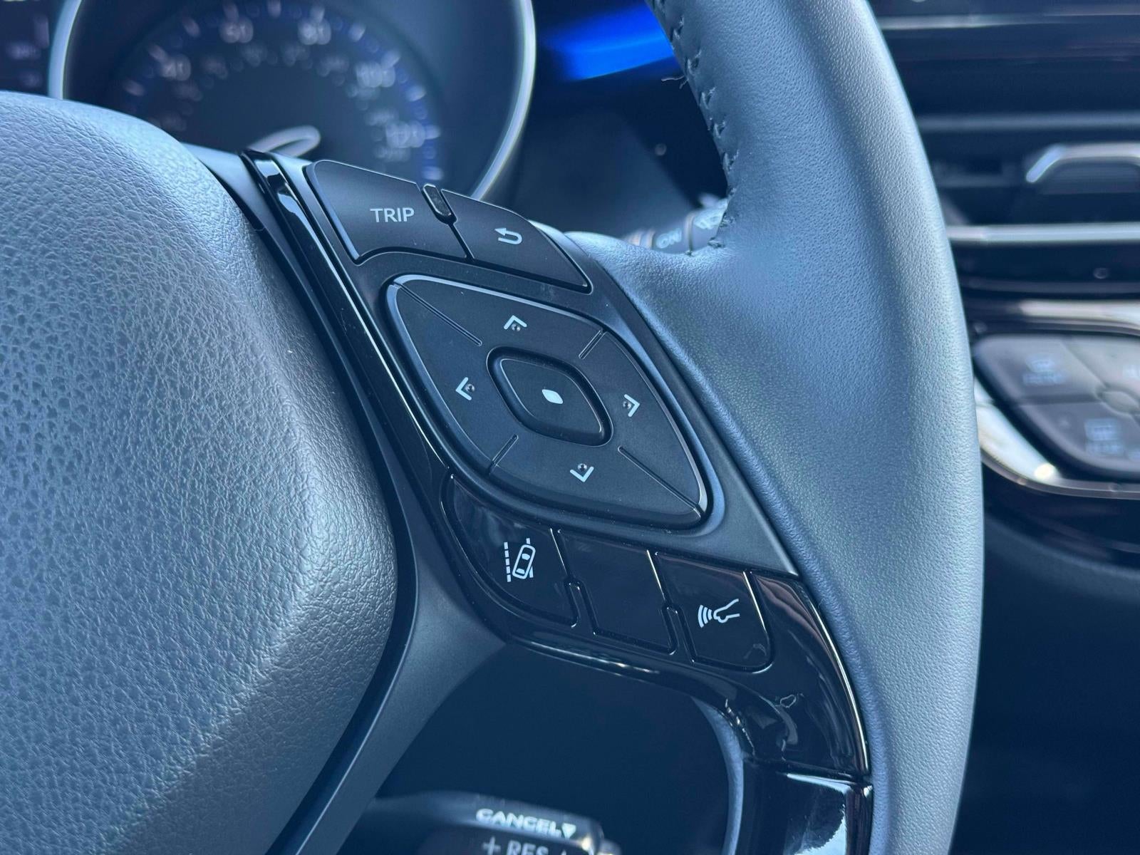 2021 Toyota C-HR XLE