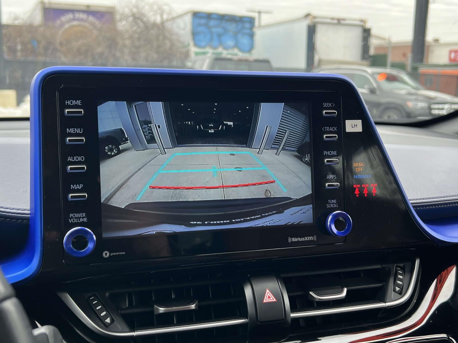 2022 Toyota C-HR XLE