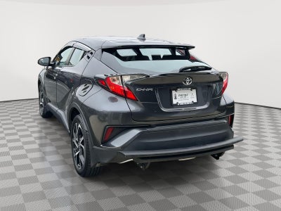 2022 Toyota C-HR XLE