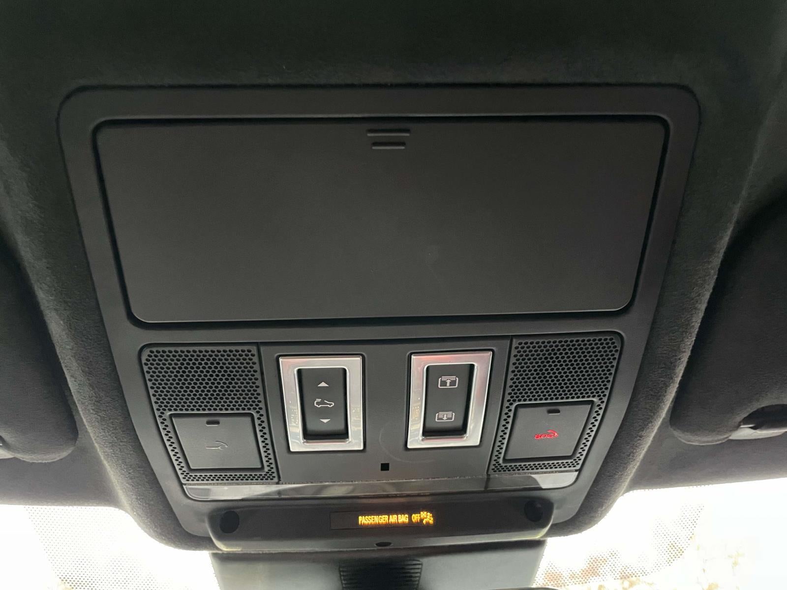 2020 Jaguar F-PACE SVR P550 AWD Automatic