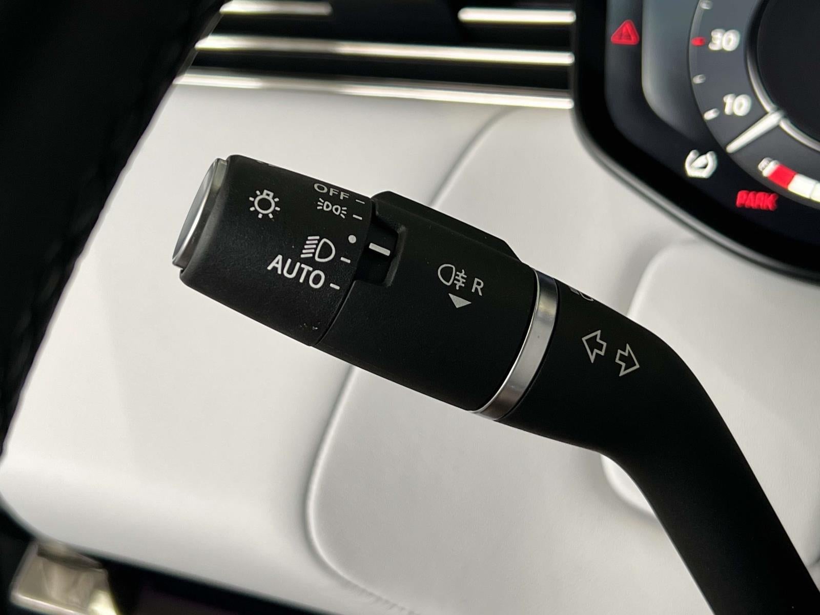 2024 Land Rover Range Rover Sport SV Edition One Carbon Bronze