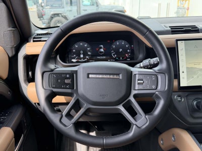 2026 Land Rover Defender P400 X-Dynamic SE