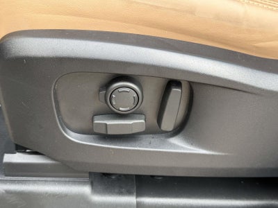 2026 Land Rover Defender P400 X-Dynamic SE