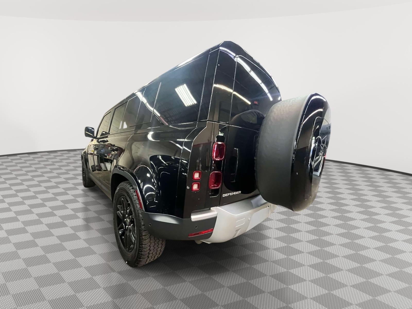 2025 Land Rover Defender 110 P400 S