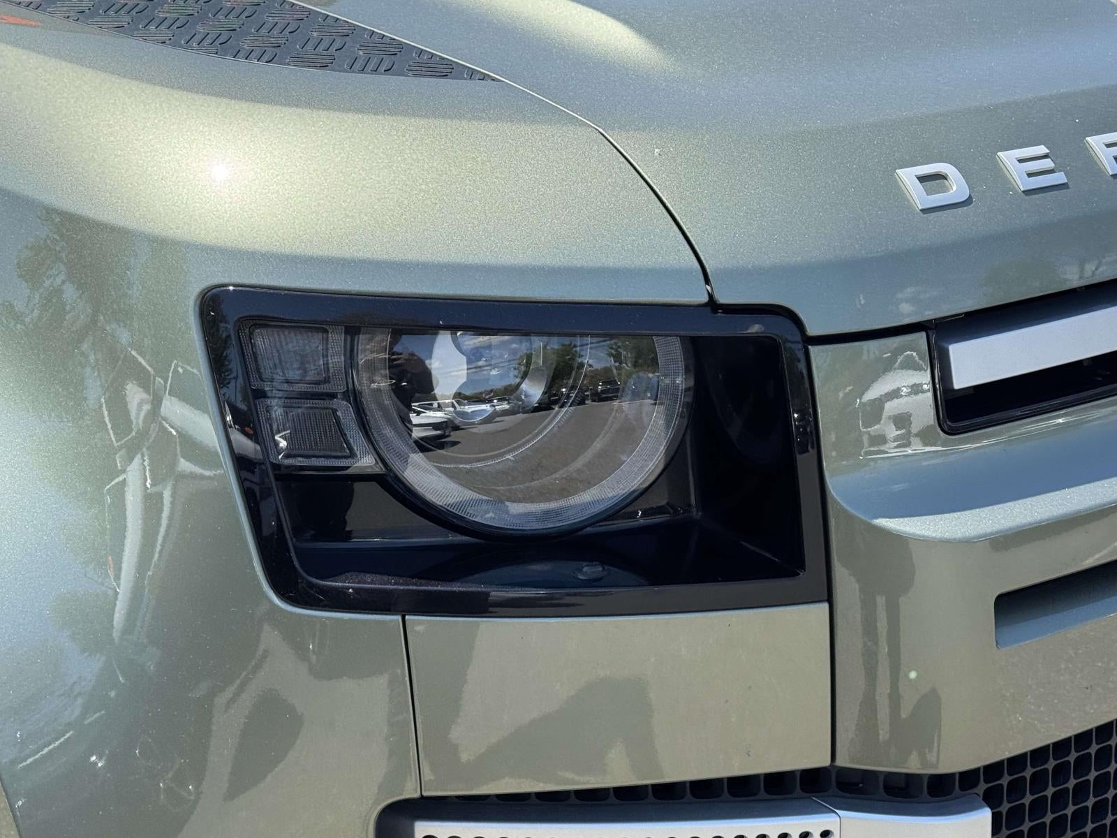 2024 Land Rover Defender 110 P400 S