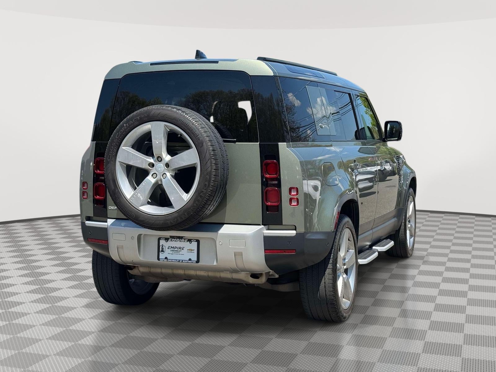 2024 Land Rover Defender 110 P400 S
