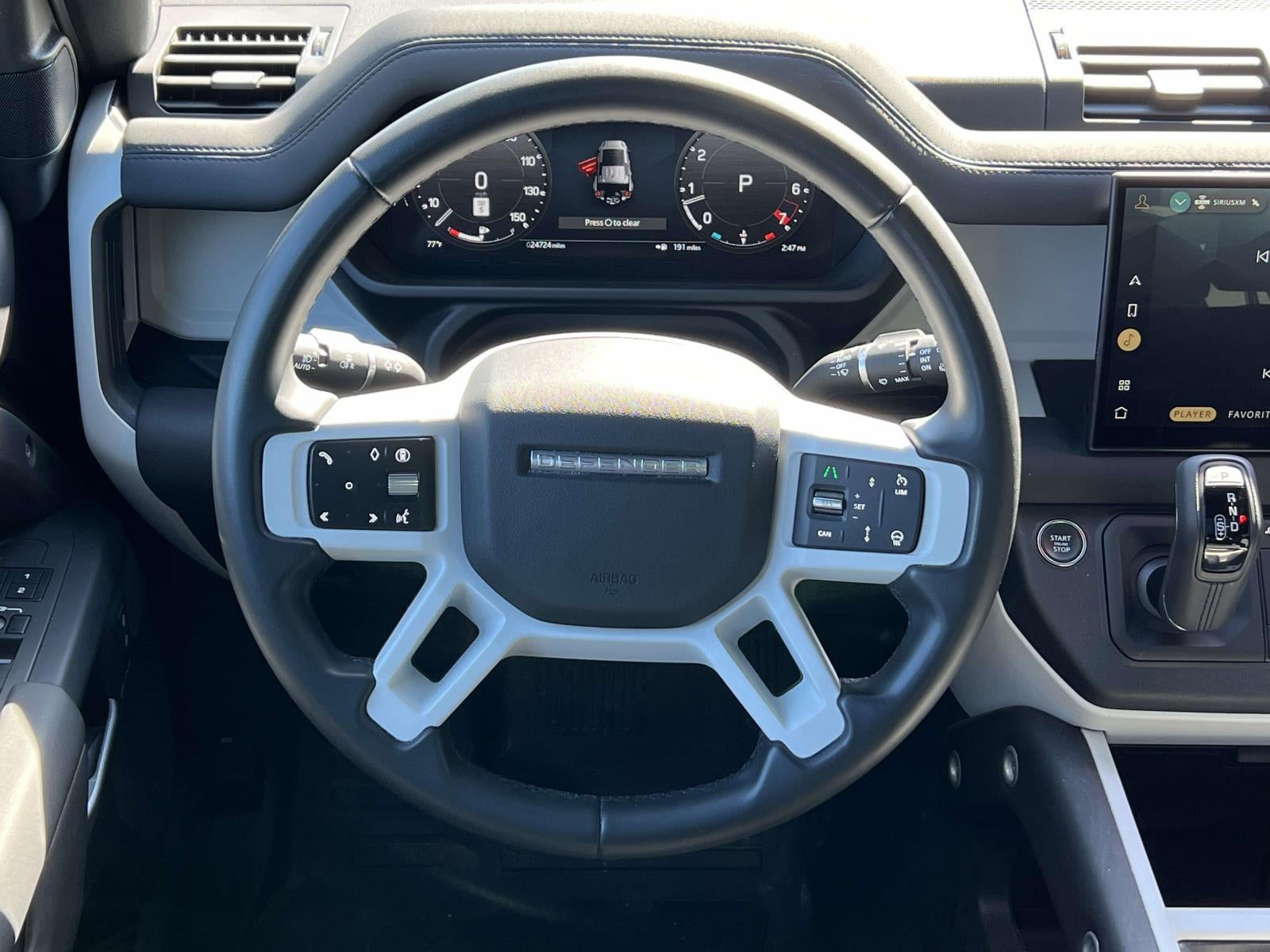 2025 Land Rover Defender 110 P300