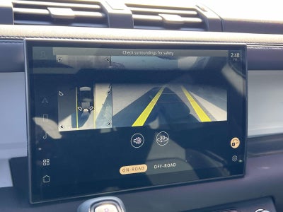 2025 Land Rover Defender 110 P300