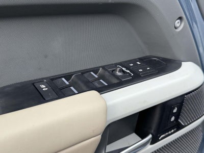 2024 Land Rover Defender 110 P300