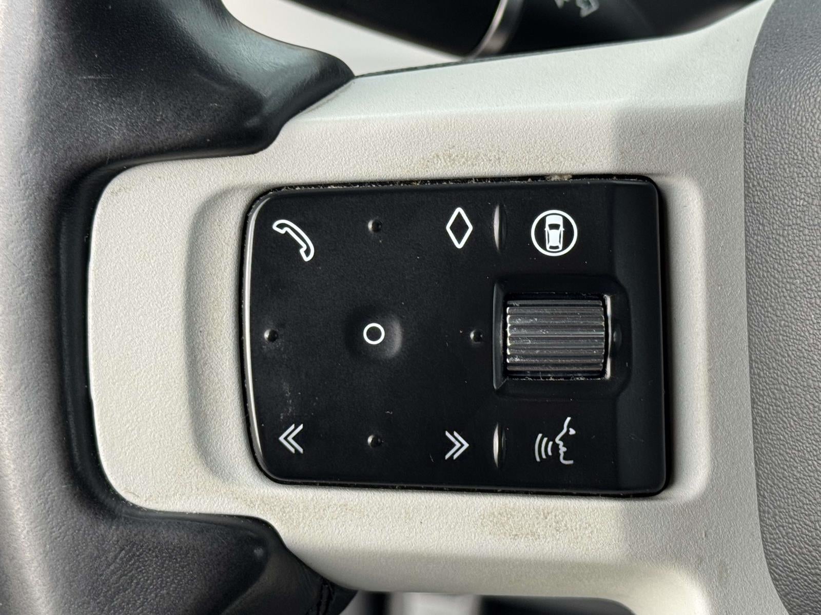 2024 Land Rover Defender 110 P300