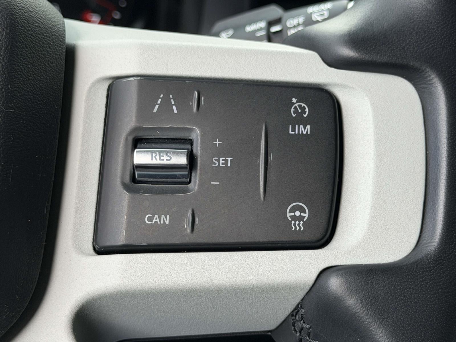 2023 Land Rover Defender 110 S