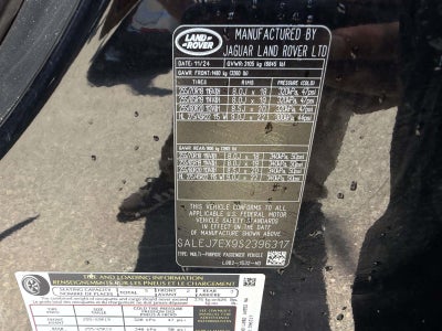 2025 Land Rover Defender 110 P300