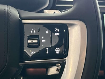 2025 Land Rover Range Rover P530 SE 7 Seat