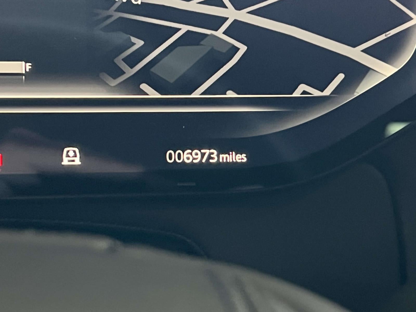 2025 Land Rover Range Rover P530 SE 7 Seat