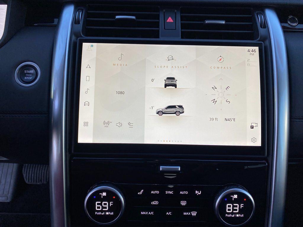 2024 Land Rover Discovery P300 S