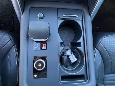 2024 Land Rover Discovery P300 S