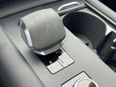2024 Land Rover Discovery P300 S