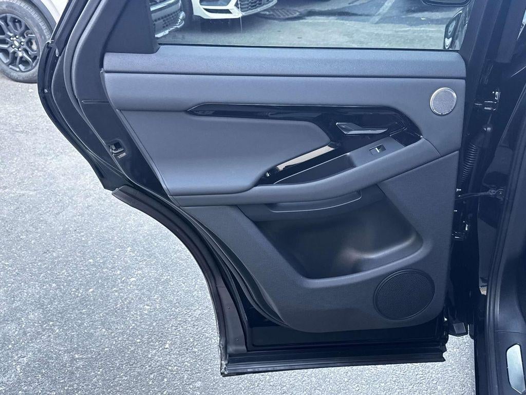 2025 Land Rover Range Rover Evoque Dynamic SE