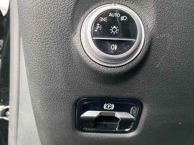 2025 Mercedes-Benz C 300 C 300