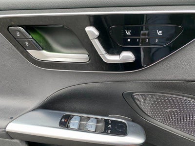 2025 Mercedes-Benz C 300 C 300