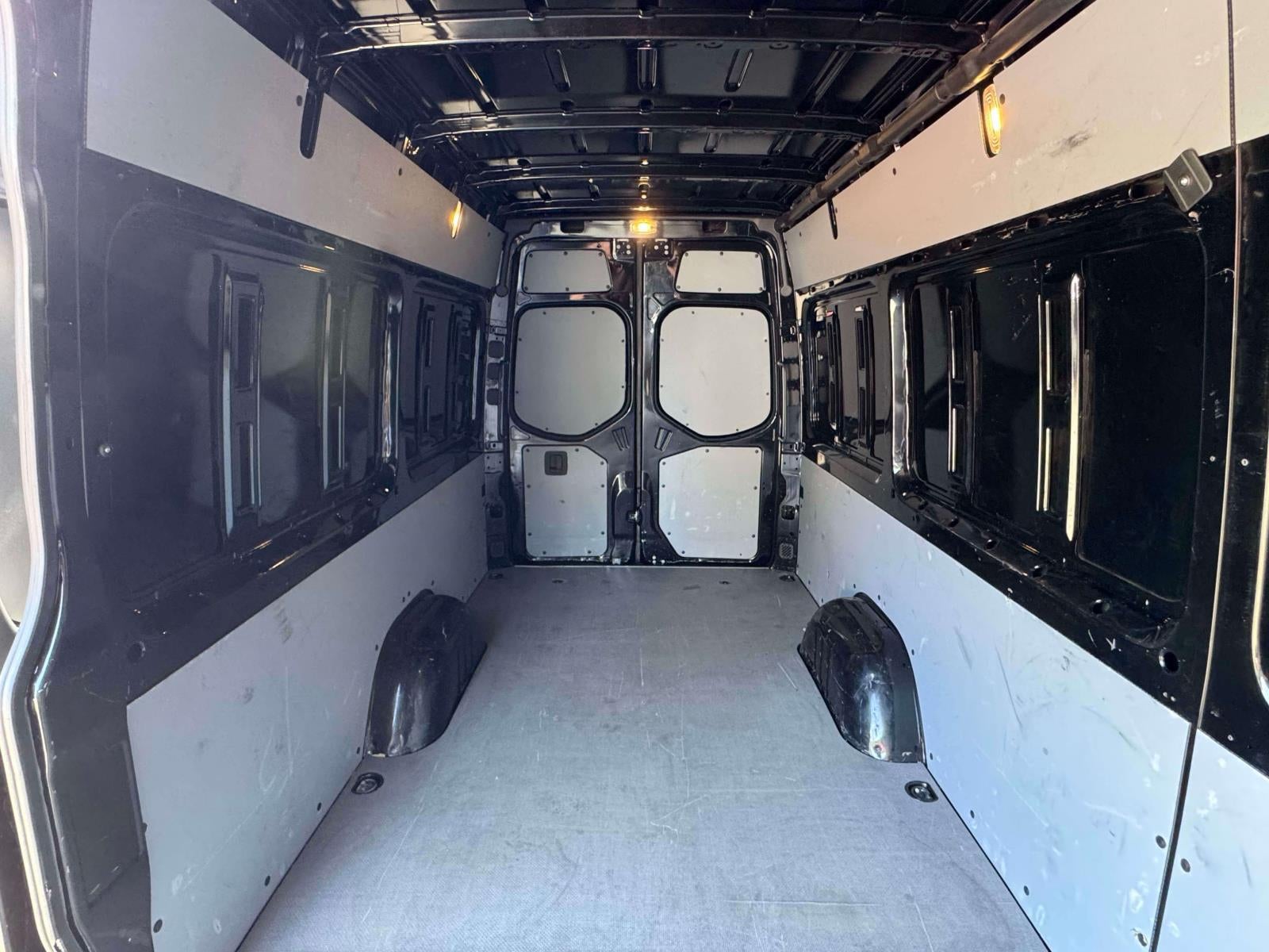 2023 Mercedes-Benz Sprinter 2500 High Roof 4-Cyl Gas