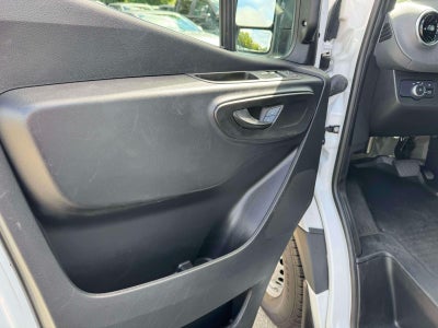 2022 Mercedes-Benz Sprinter 2500 Standard Roof V6