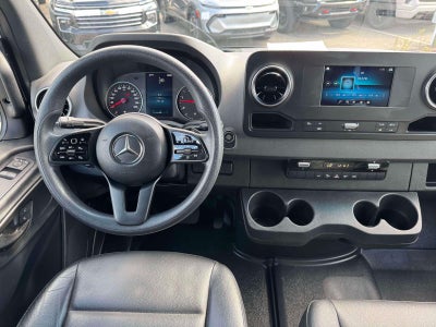 2022 Mercedes-Benz Sprinter 2500 Standard Roof V6