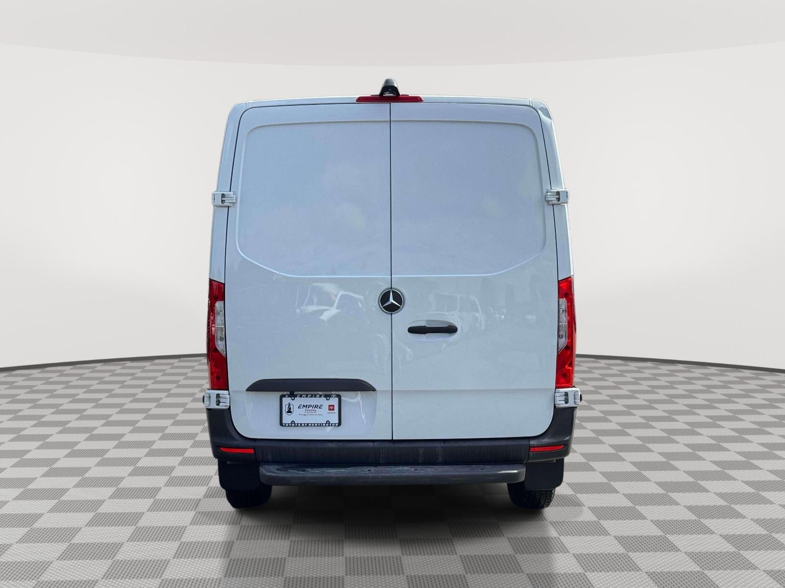 2022 Mercedes-Benz Sprinter 2500 Standard Roof V6