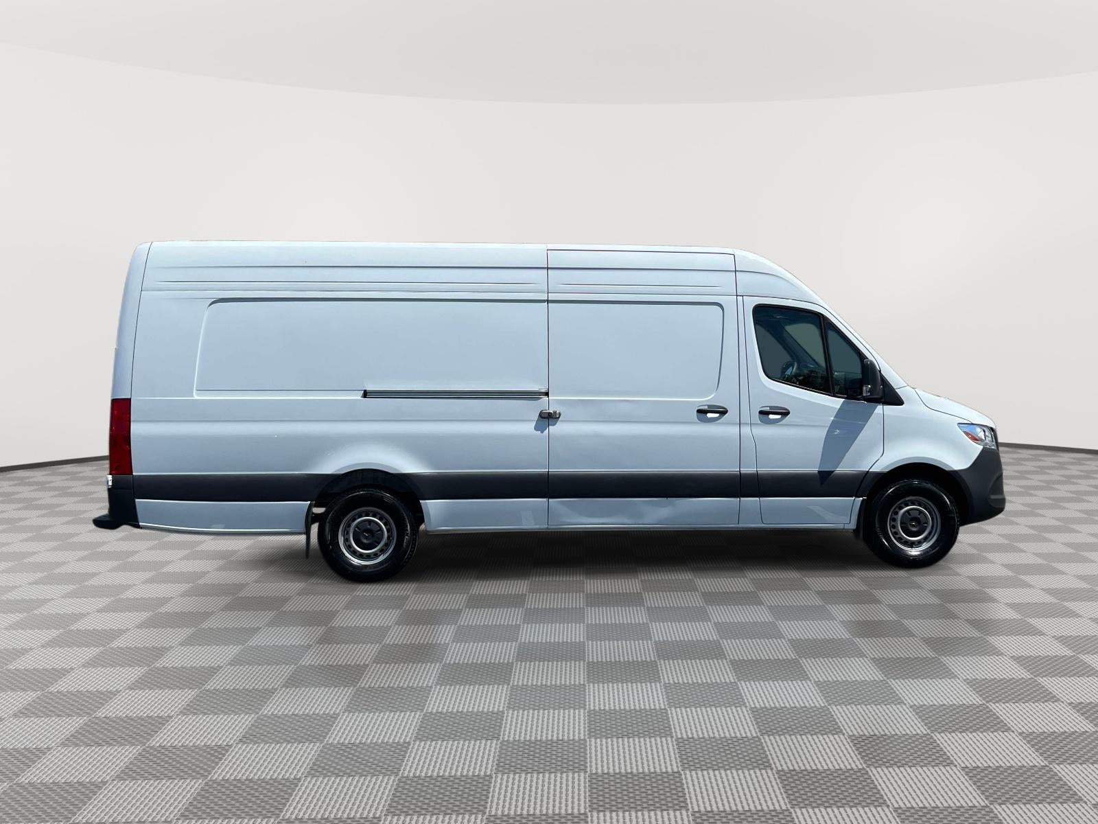 2024 Mercedes-Benz Sprinter 2500 High Roof 4-Cyl Diesel HO