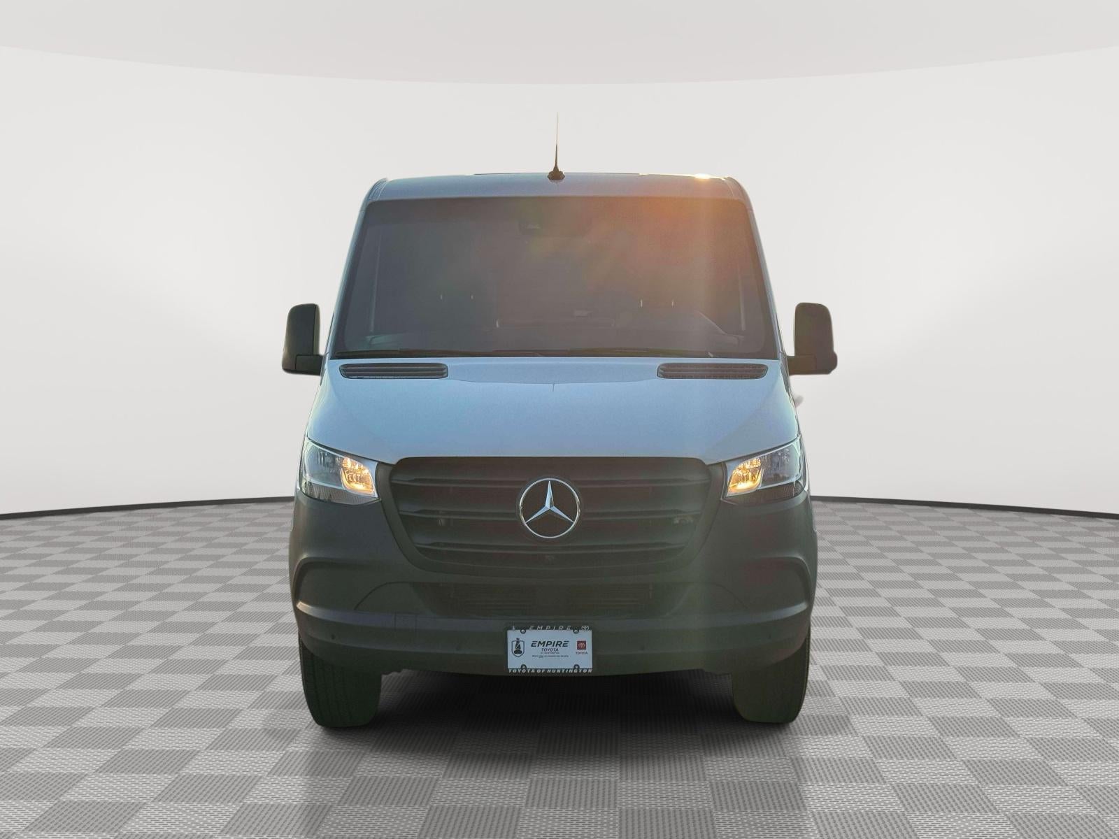 2022 Mercedes-Benz Sprinter 1500 Standard Roof I4