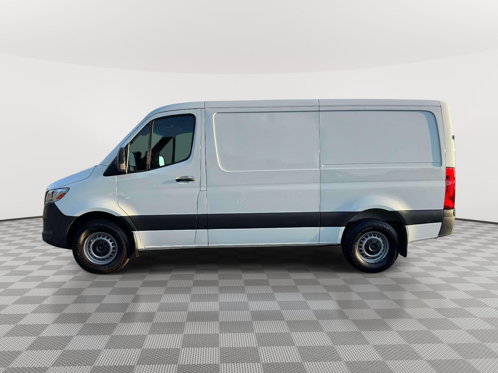 2022 Mercedes-Benz Sprinter 1500 Standard Roof I4