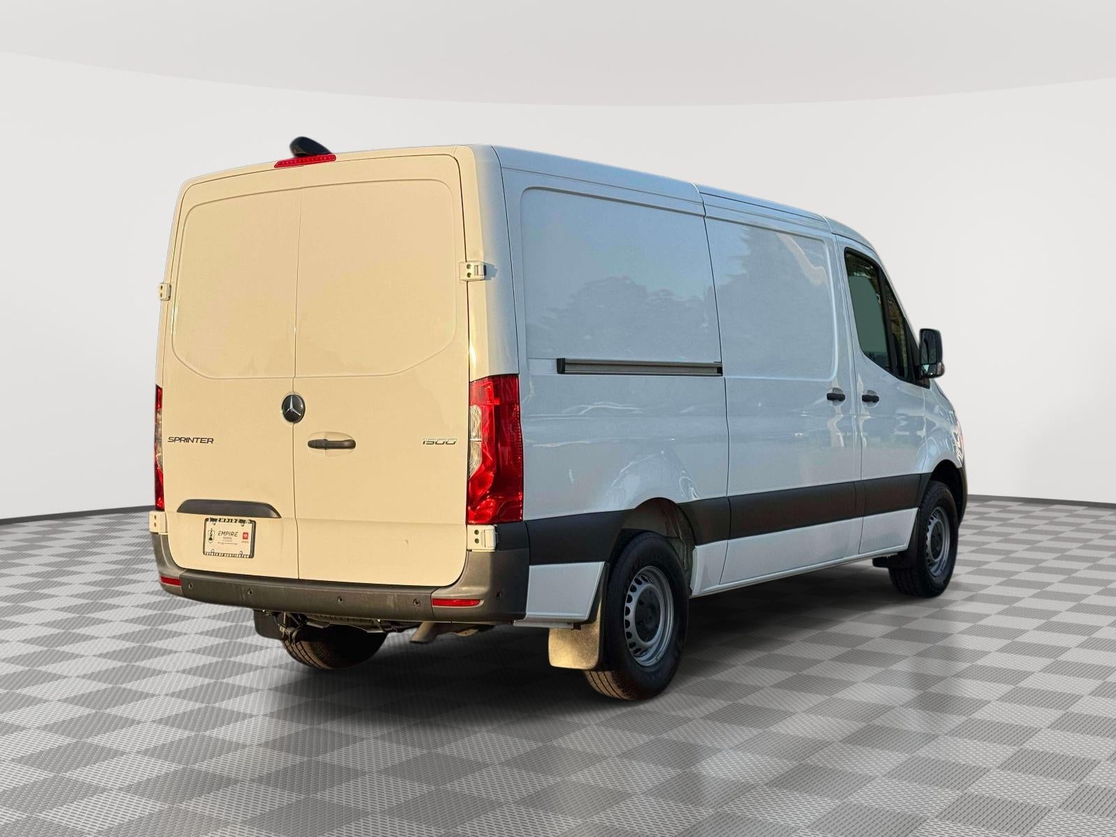 2022 Mercedes-Benz Sprinter 1500 Standard Roof I4