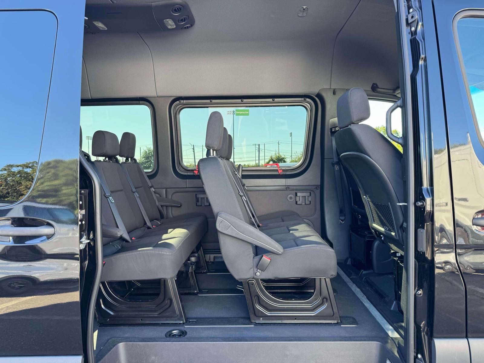 2025 Mercedes-Benz Sprinter 2500 High Roof 4-Cyl Diesel