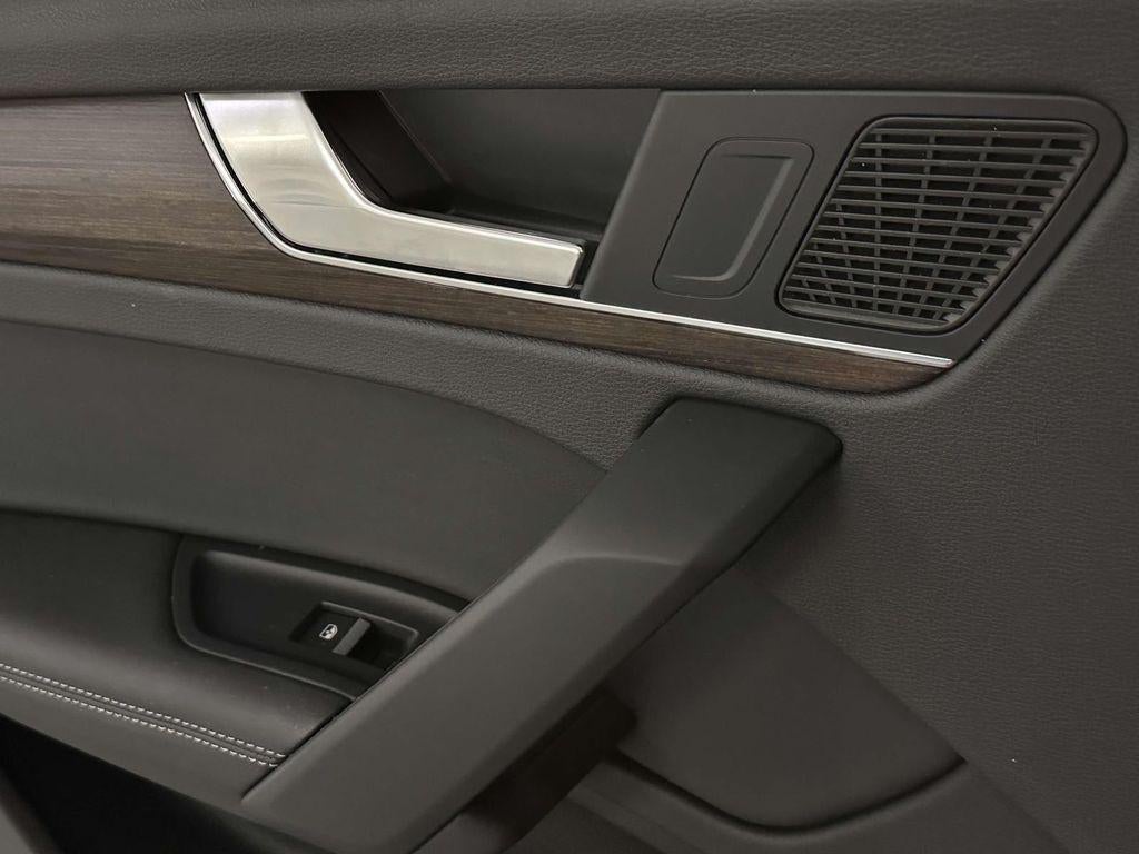 2023 Audi Q5 Sportback Premium Plus 45 TFSI S line quattro S tronic