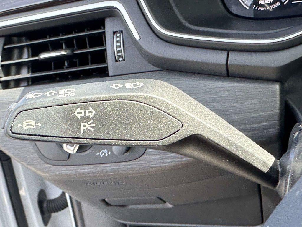 2023 Audi A4 allroad Premium Plus 45 TFSI quattro S tronic