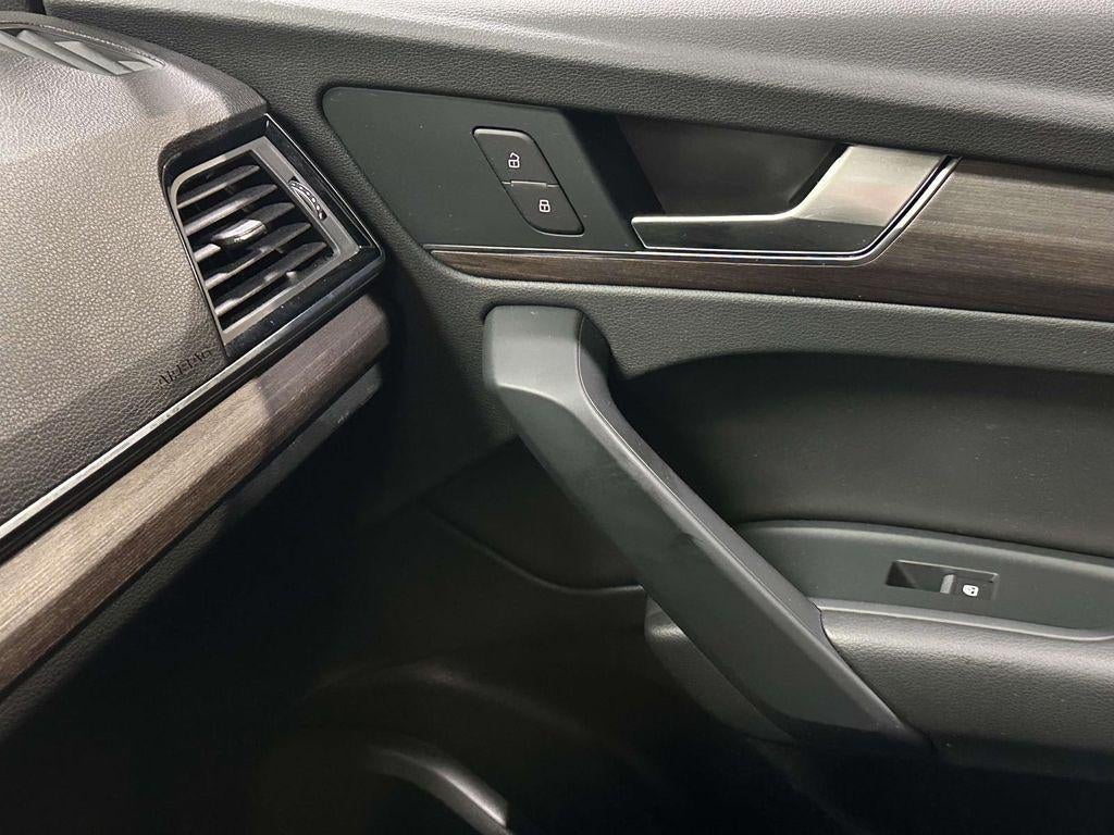 2021 Audi Q5 Premium 45 TFSI quattro S tronic