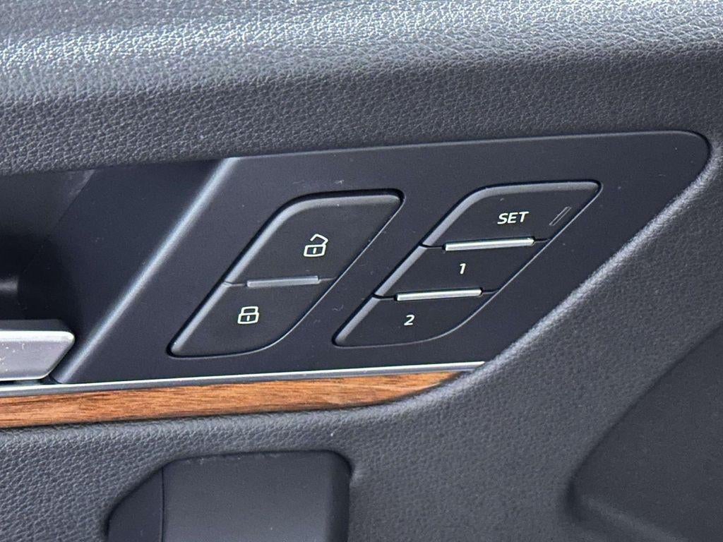 2023 Audi Q5 Premium 40 TFSI quattro S tronic