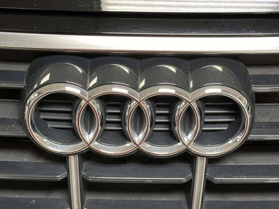 2023 Audi Q5 Premium 40 TFSI quattro S tronic