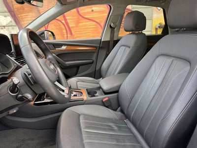 2023 Audi Q5 Premium 40 TFSI quattro S tronic