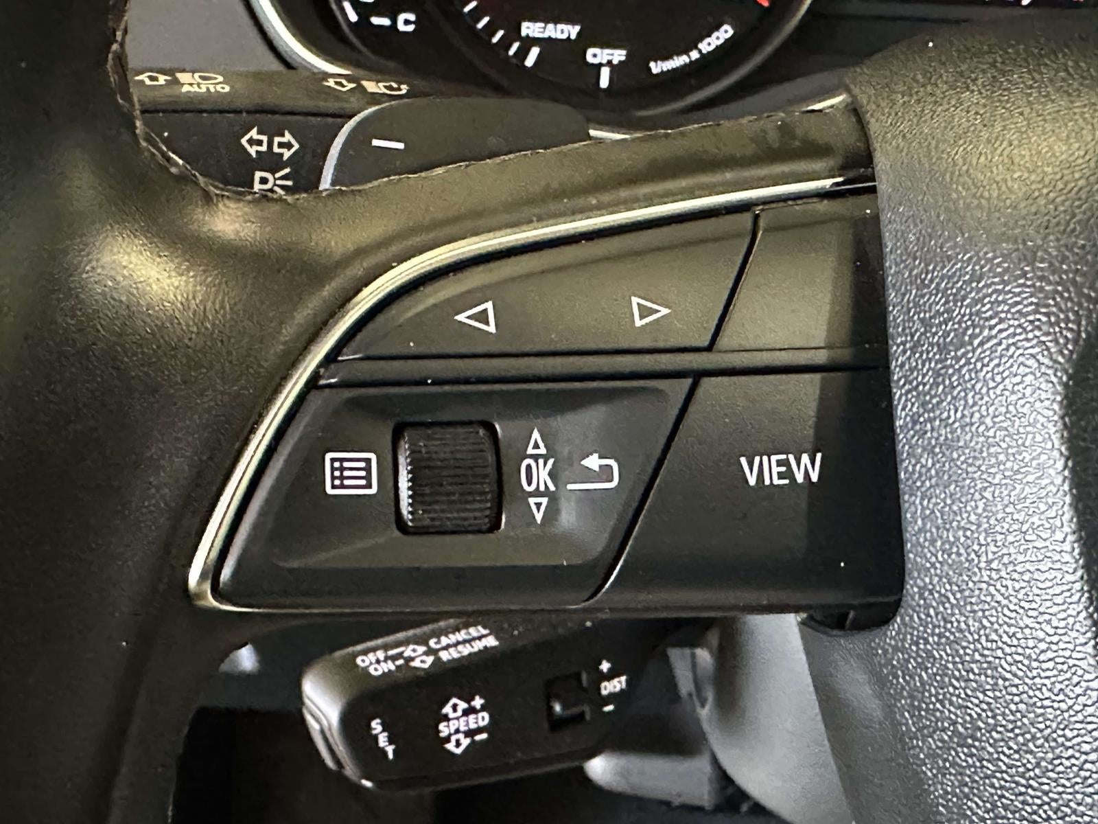 2023 Audi Q5 Premium 40 TFSI quattro S tronic