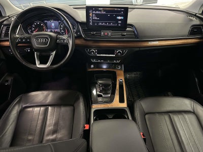 2023 Audi Q5 Premium 40 TFSI quattro S tronic