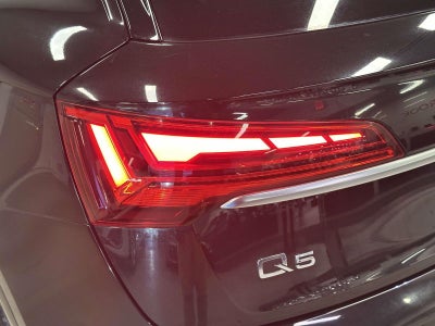 2023 Audi Q5 Premium 40 TFSI quattro S tronic