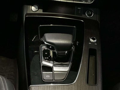 2023 Audi Q5 Premium 40 TFSI quattro S tronic